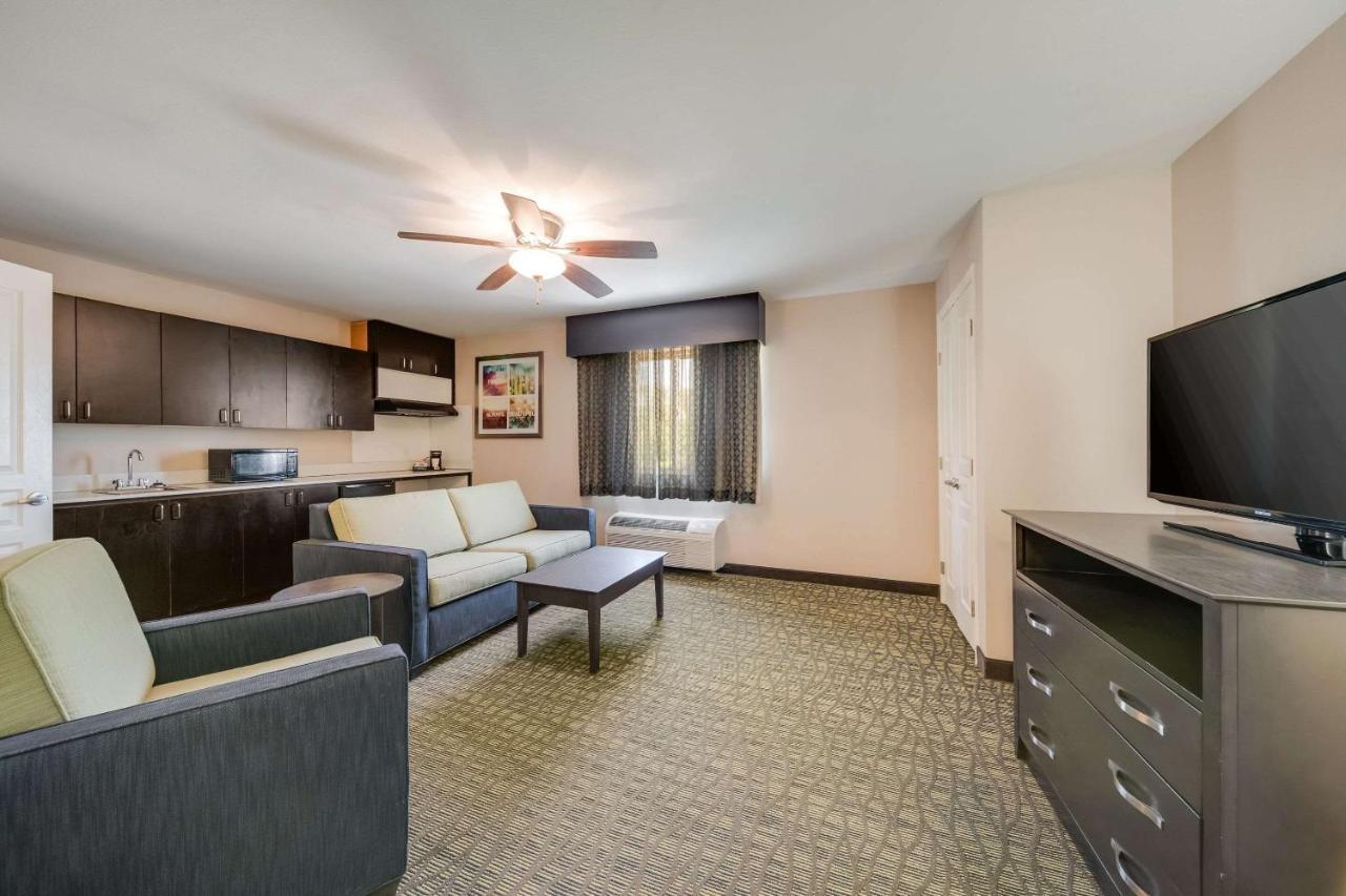 Quality Inn & Suites Ardmore Exterior foto